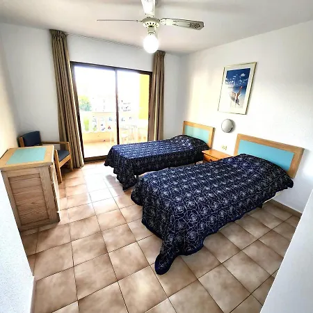 One Bed Apt In Castle Harbourc106 Διαμέρισμα *
