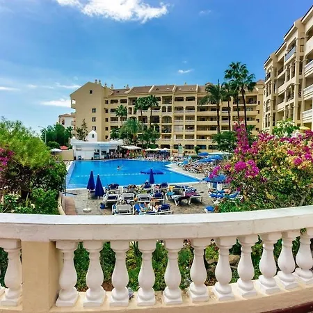 One Bed Apt In Castle Harbourc106 Διαμέρισμα *
