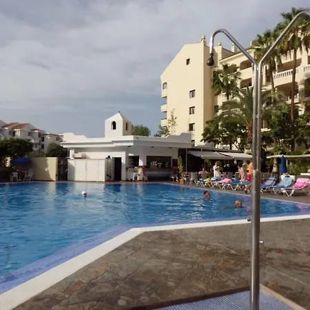 One Bed Apt In Castle Harbourc106 Apartamento Los Cristianos (Tenerife)